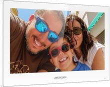 IP interkom HIKVISION DS-KH6350-WTE1/White (1)